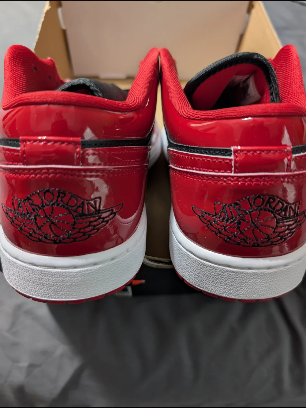 Jordan Men's Low-Top Sneaker in Red and Black
